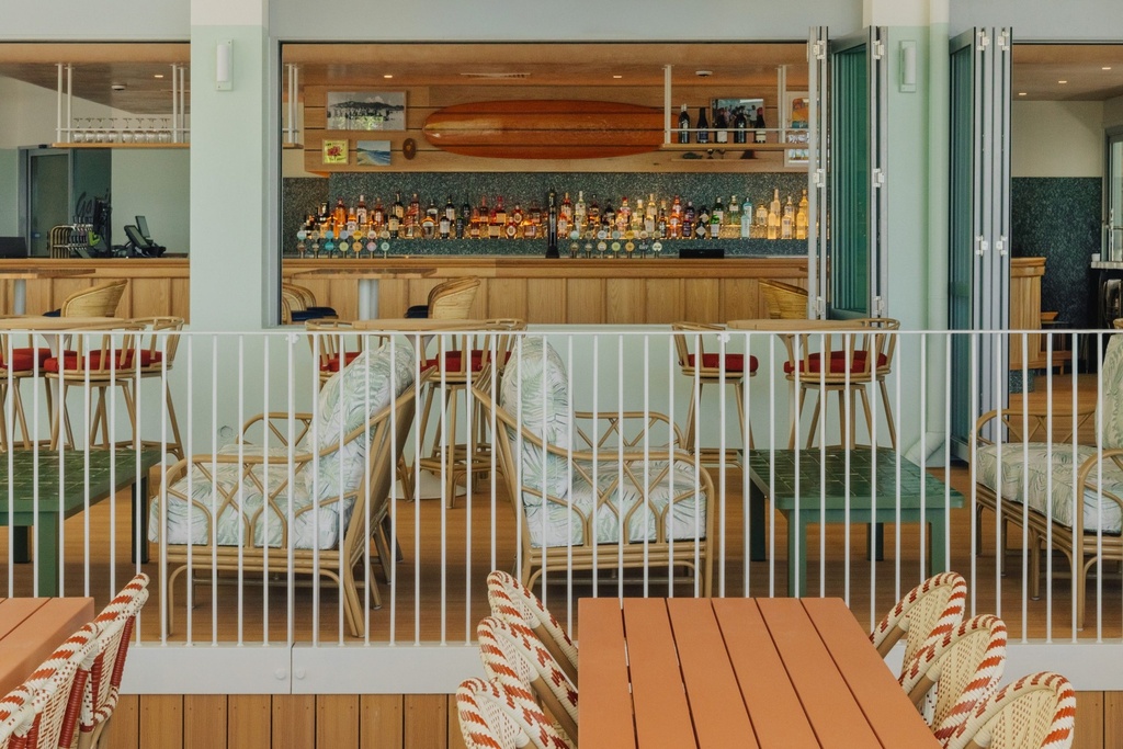 Corporate Dinner at The Straddie Hotel — Minjerribah