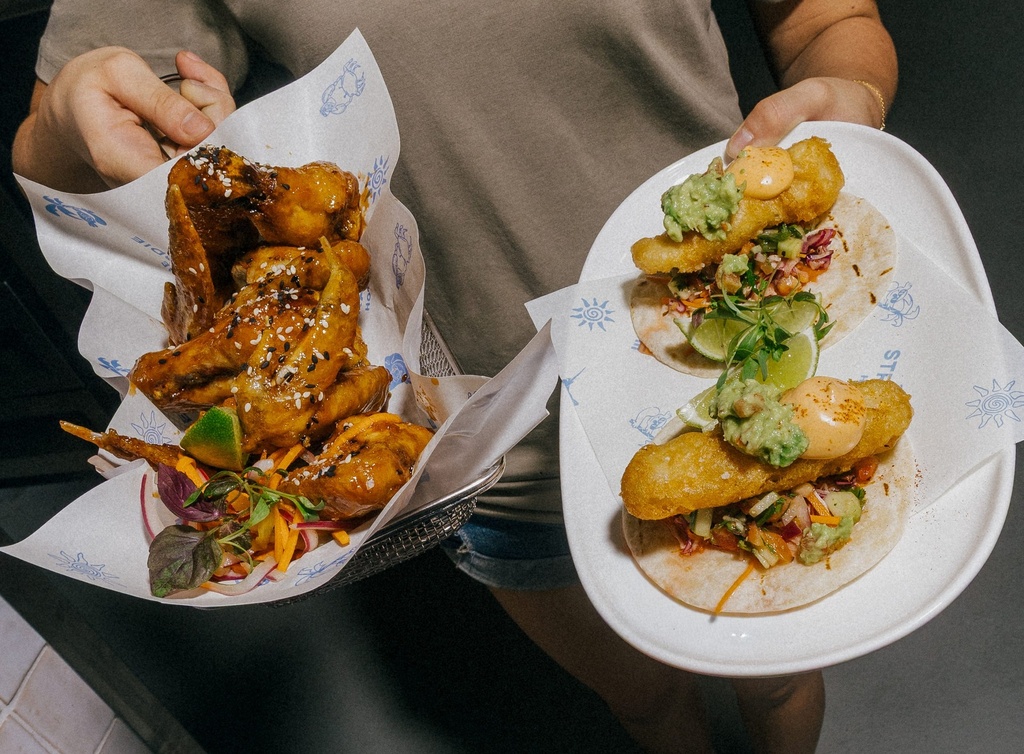 Corporate Dinner at The Straddie Hotel — Minjerribah