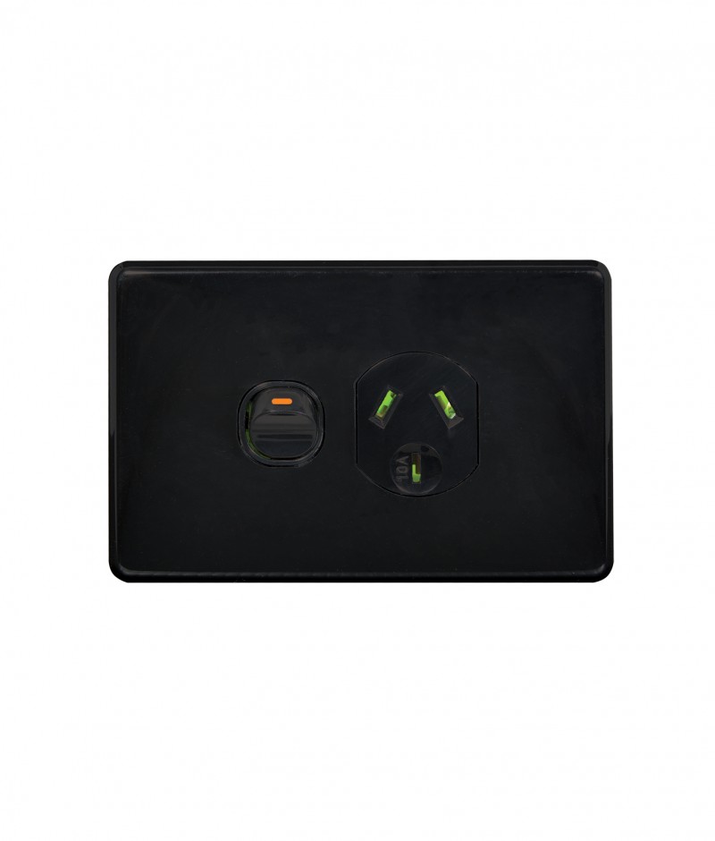 Trader Puma 1 Gang Switched Power Point – 10A 250V