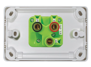 Trader Puma 1 Gang Unswitched Socket – 32A 250V (Kimaka)