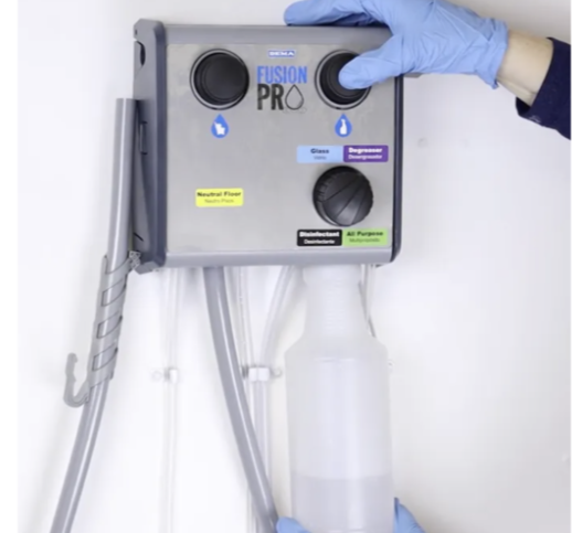 Mixing Station 4 Bottle / 1 Bucket - 1