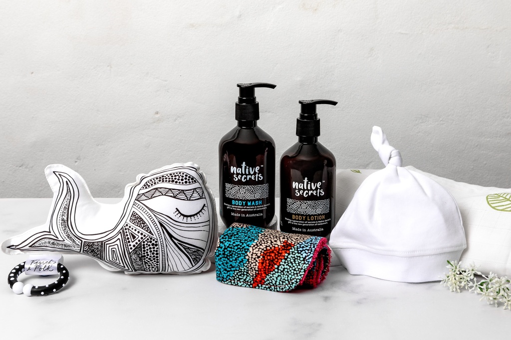 Gunii-Gu, Birraliidjuul-Gu Gift Box (for mum, for baby)