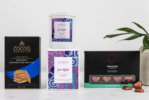Yinarr-Gu Gift Box #3 (for her)